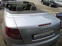 Windschott CABRIO clona proti větru Audi A4 Cabrio -- do roku výroby -2003 Windschott CABRIO clona proti větru Audi A4 Cabrio -- do roku výroby -2003