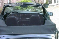 Windschott CABRIO clona proti větru Porsche 911 (elektrická střecha) -- do roku výroby -93 Windschott CABRIO clona proti větru Porsche 911 (elektrická střecha) -- do roku výroby -93